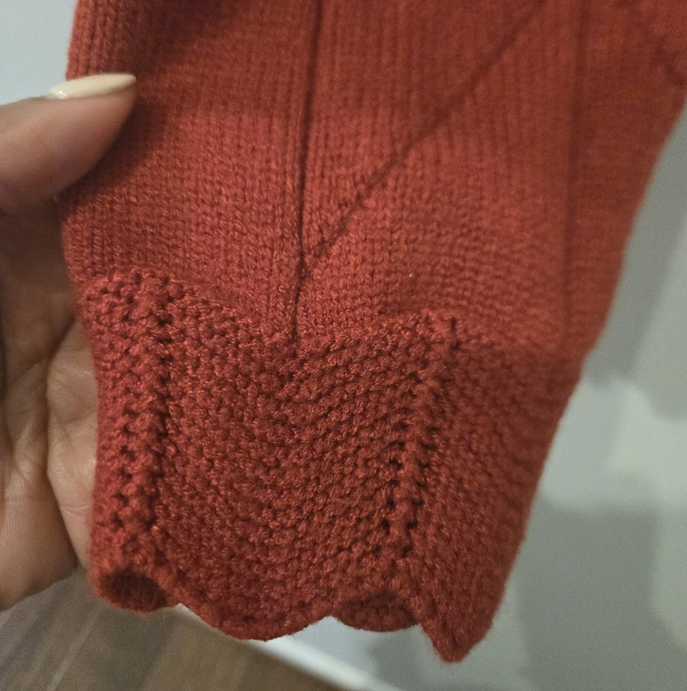 Rust Cropped Knit Sweater - Picture 4 of 6